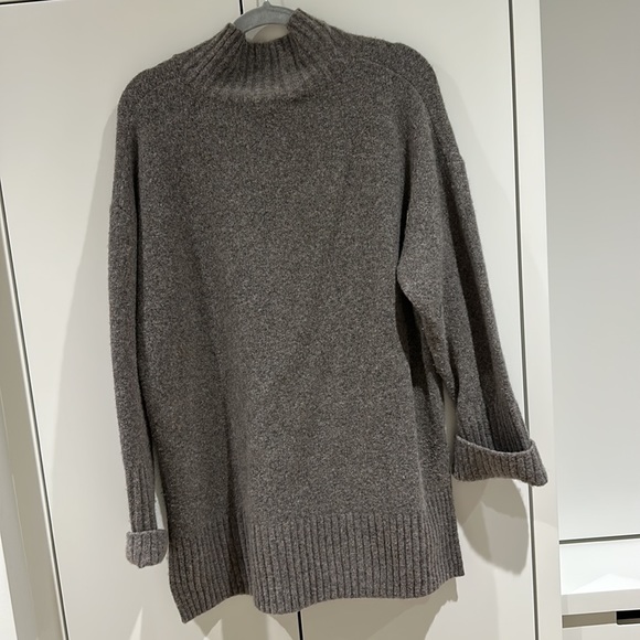 & Other Stories oversized jumper/sweater size M - Picture 4 of 5